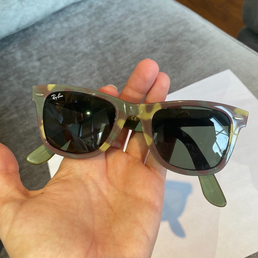 Ray-ban Wayfarer Camouflage Sunglasses with case